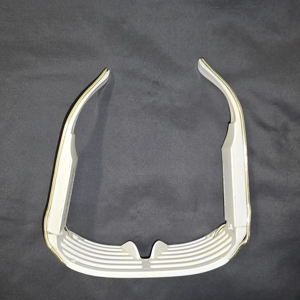 {SOLD} Elite Eyewear Wireless Light-Up Shutter Shades (Blue/White Frame) - Picture 6 of 8